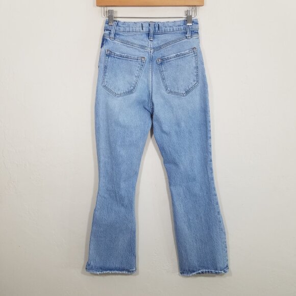 Abercrombie & Fitch The Kick Flare Ultra High Rise Distressed Jeans Size 00S/24 - Picture 4 of 6